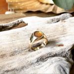 Bague style chevaliere or jaune et Ambre